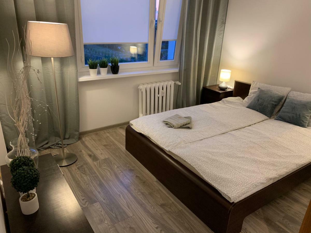 Apartament Zelazna 11 Lägenhet Stary Toruń Exteriör bild