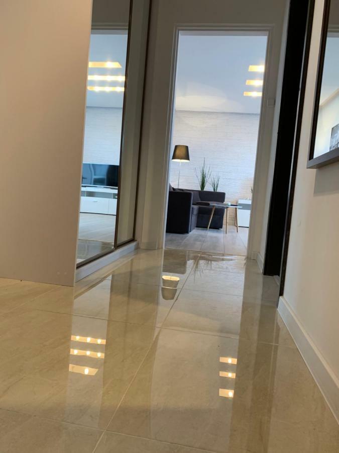 Apartament Zelazna 11 Lägenhet Stary Toruń Exteriör bild